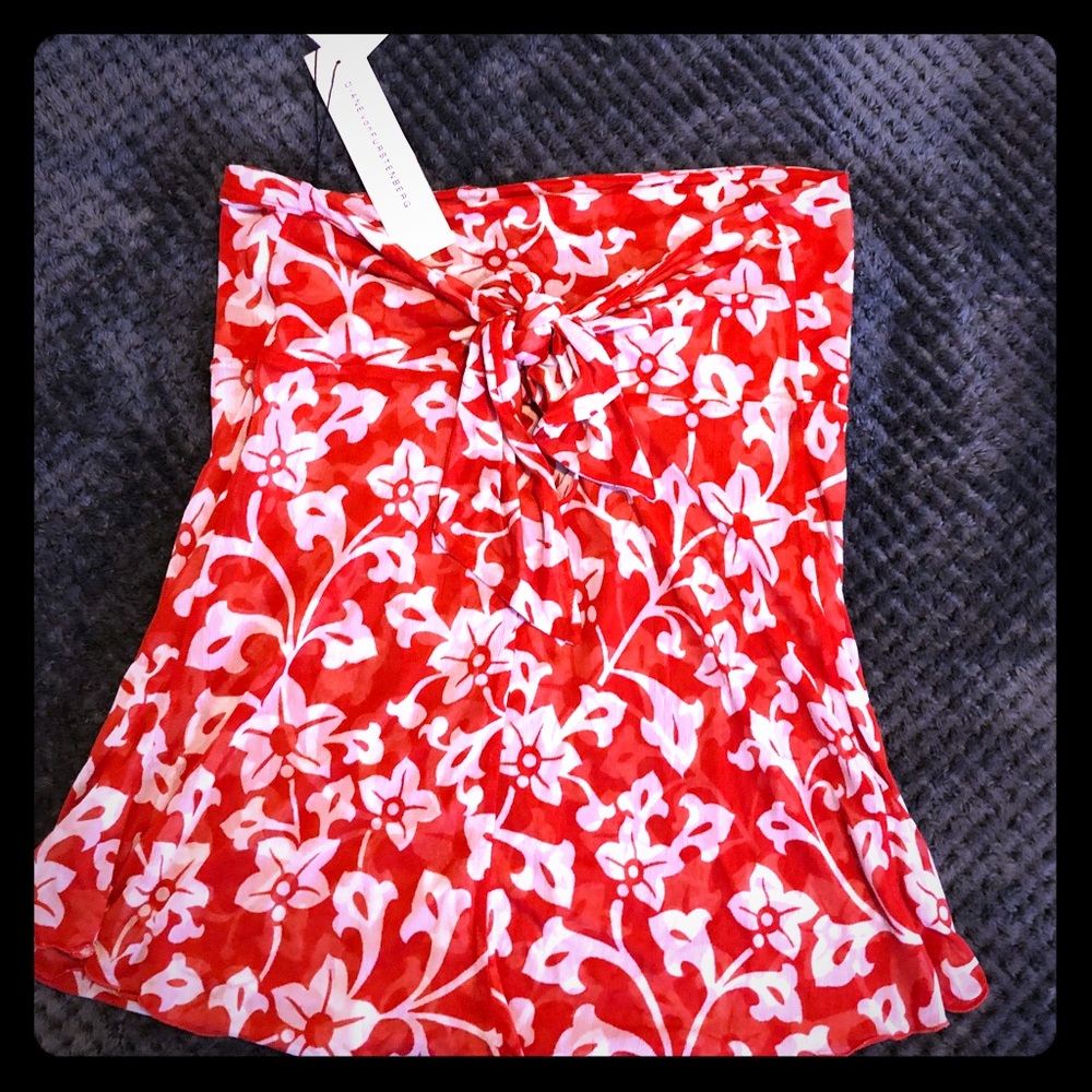 DVF red hot 🔥 strapless top 100% silk NWT